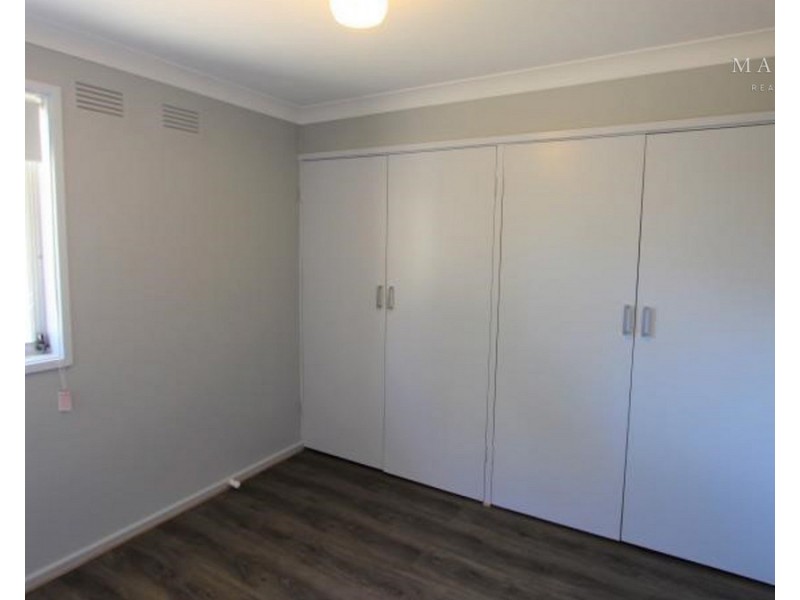 5/8 Joyes Place, Tolland NSW 2650