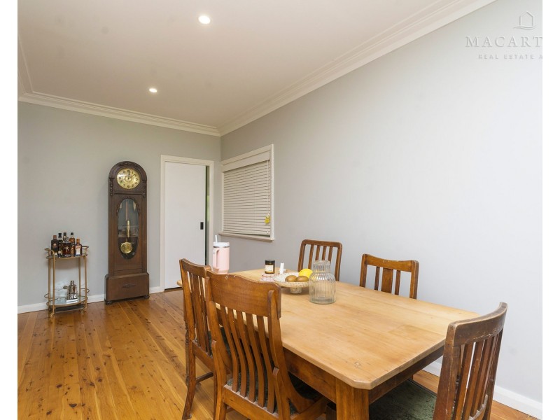 79 Meadow Street, Kooringal NSW 2650