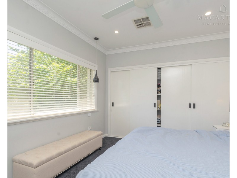 79 Meadow Street, Kooringal NSW 2650