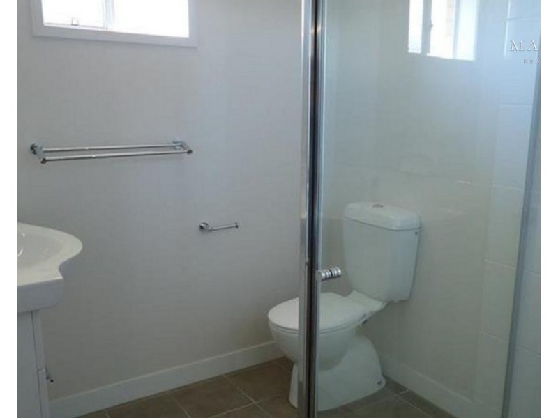 12 Watson Boulevard, Lloyd NSW 2650