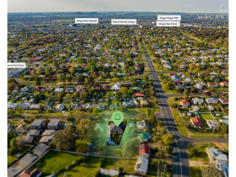 2 Doyle Avenue, Mount Austin NSW 2650