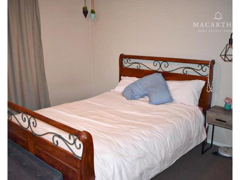 7 Cooba Place, Estella NSW 2650