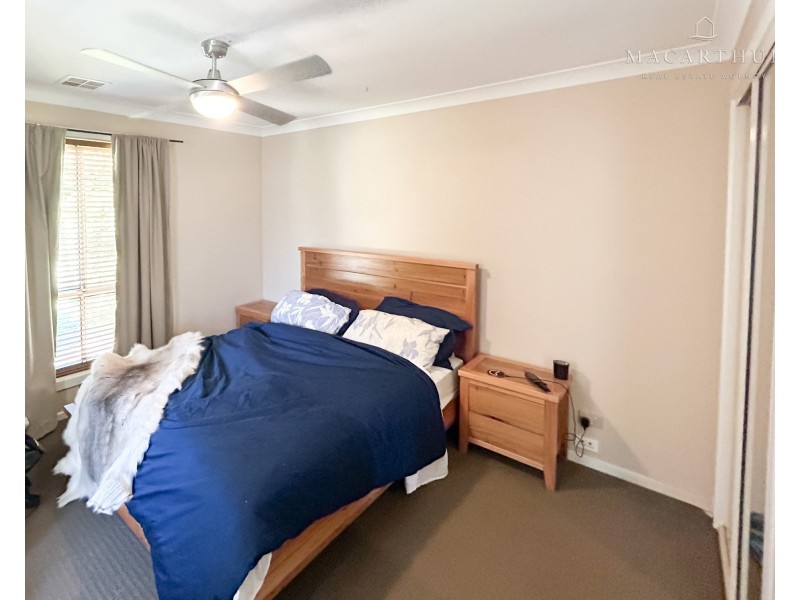 7 Cooba Place, Estella NSW 2650