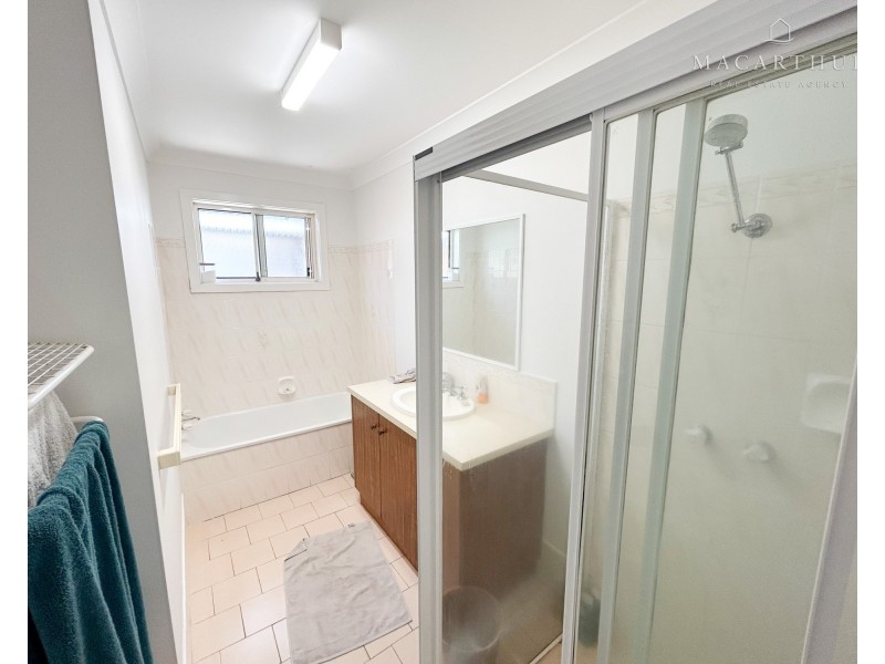 7 Cooba Place, Estella NSW 2650