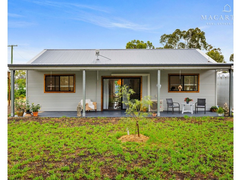 22-24 Park Street, Ganmain NSW 2702