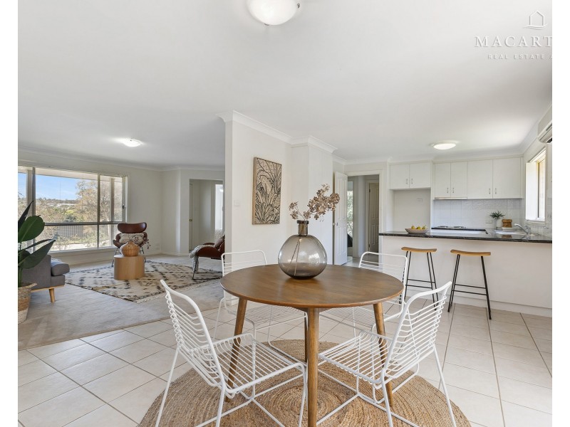 1 Nethereby Place, Bourkelands NSW 2650