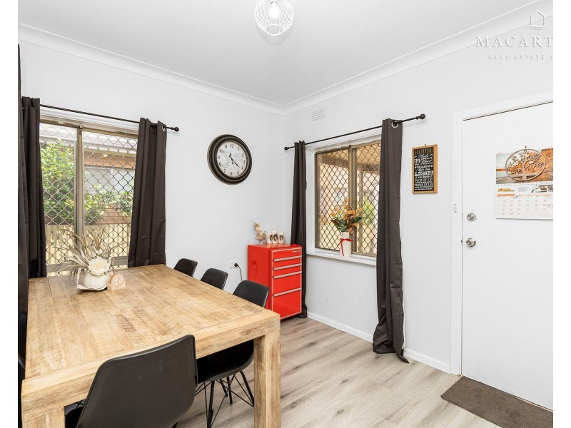 4 Karen Street, Tolland NSW 2650