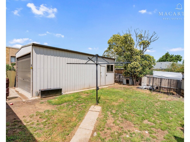 4 Karen Street, Tolland NSW 2650