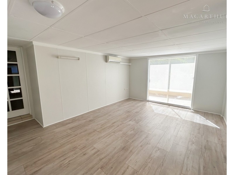 61 Vincent Road, Lake Albert NSW 2650