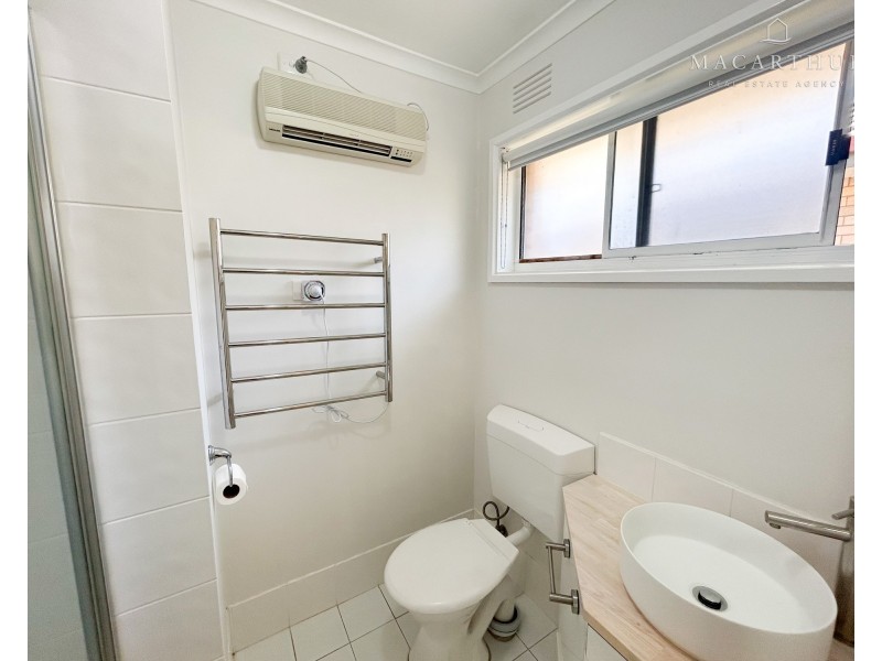 61 Vincent Road, Lake Albert NSW 2650