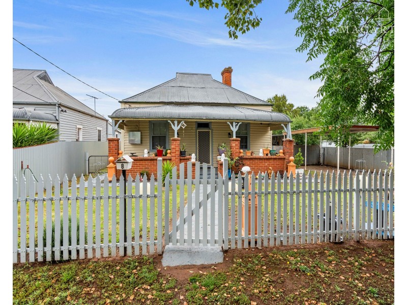 8 Hannah Street, Ganmain NSW 2702