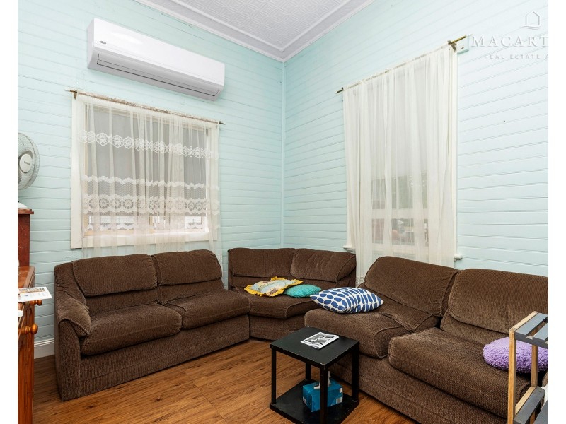 8 Hannah Street, Ganmain NSW 2702