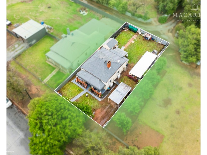 8 Hannah Street, Ganmain NSW 2702