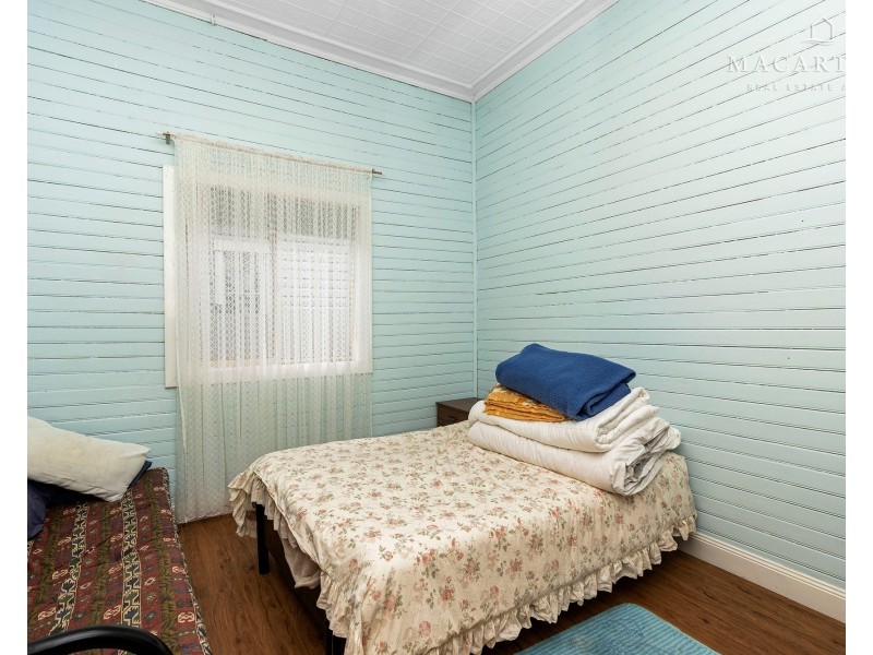 8 Hannah Street, Ganmain NSW 2702