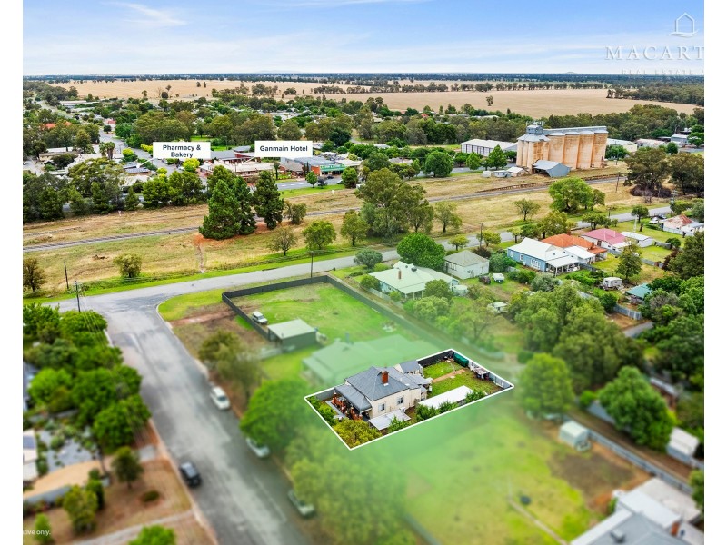 8 Hannah Street, Ganmain NSW 2702