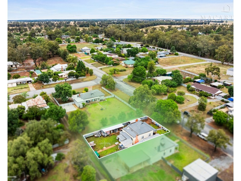 8 Hannah Street, Ganmain NSW 2702
