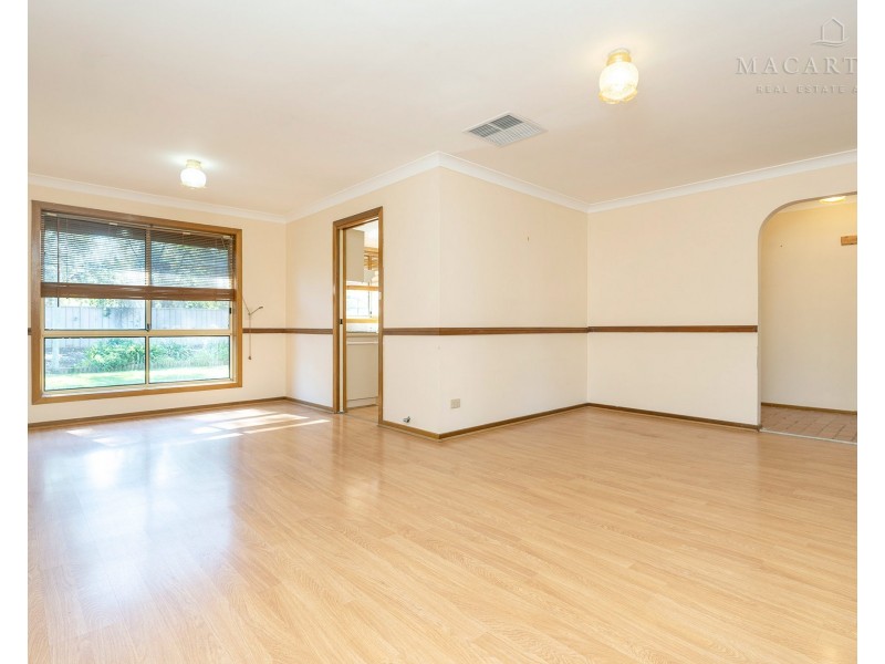 3 Canola Place, Estella NSW 2650