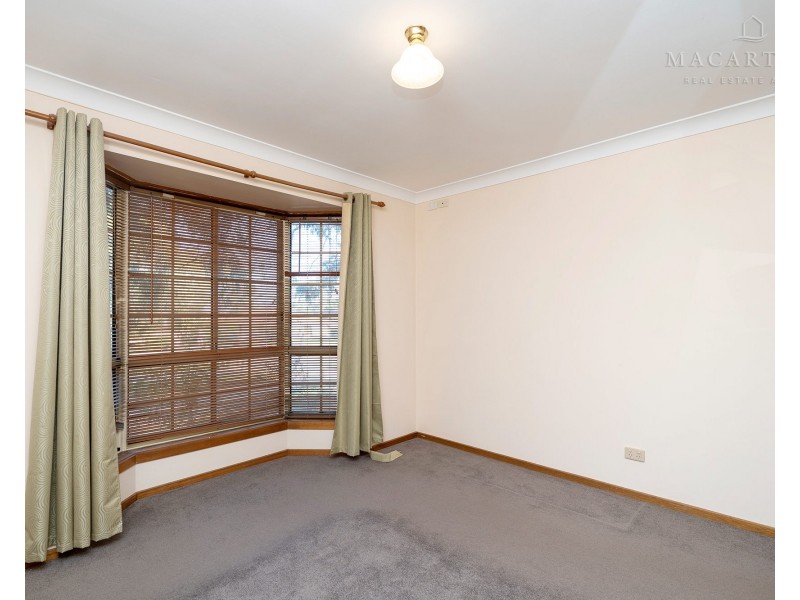 3 Canola Place, Estella NSW 2650