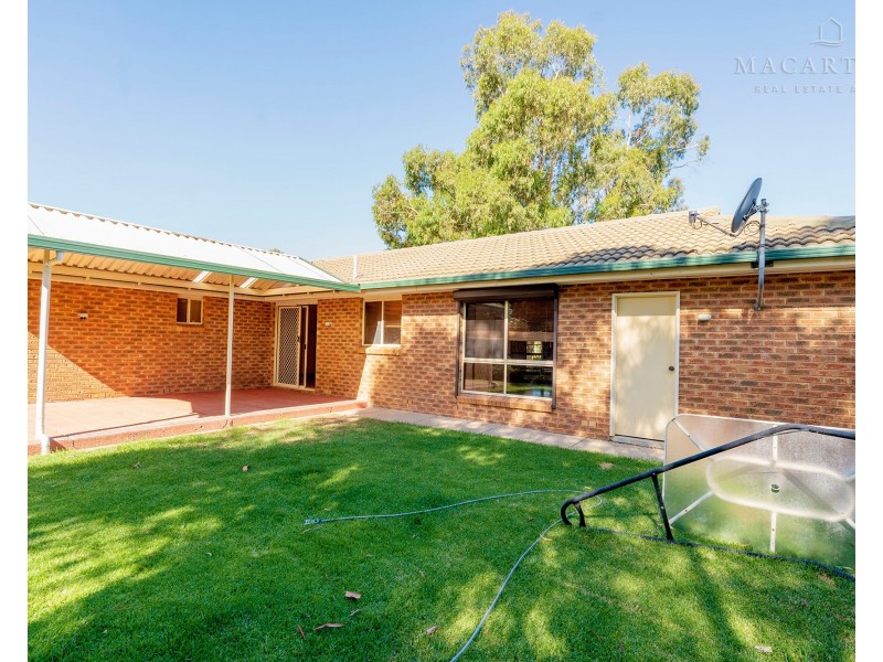 3 Canola Place, Estella NSW 2650