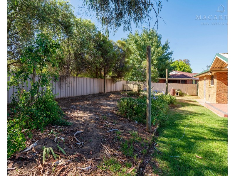 3 Canola Place, Estella NSW 2650