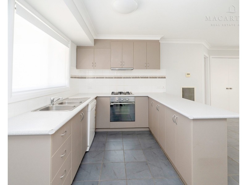 1/2-4 Macquarie Street, Mount Austin NSW 2650