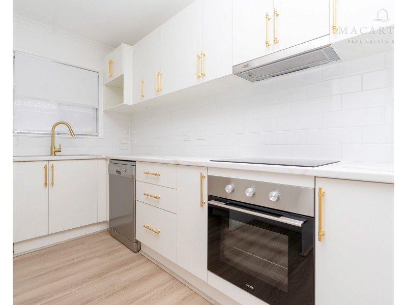 2/10 Higgins Avenue, Wagga Wagga NSW 2650