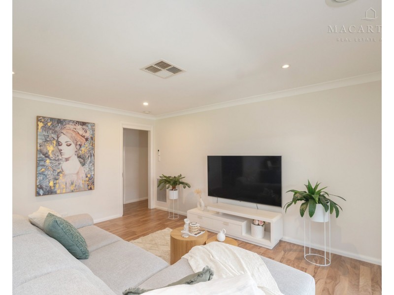 23 Gibson Street, Boorooma NSW 2650