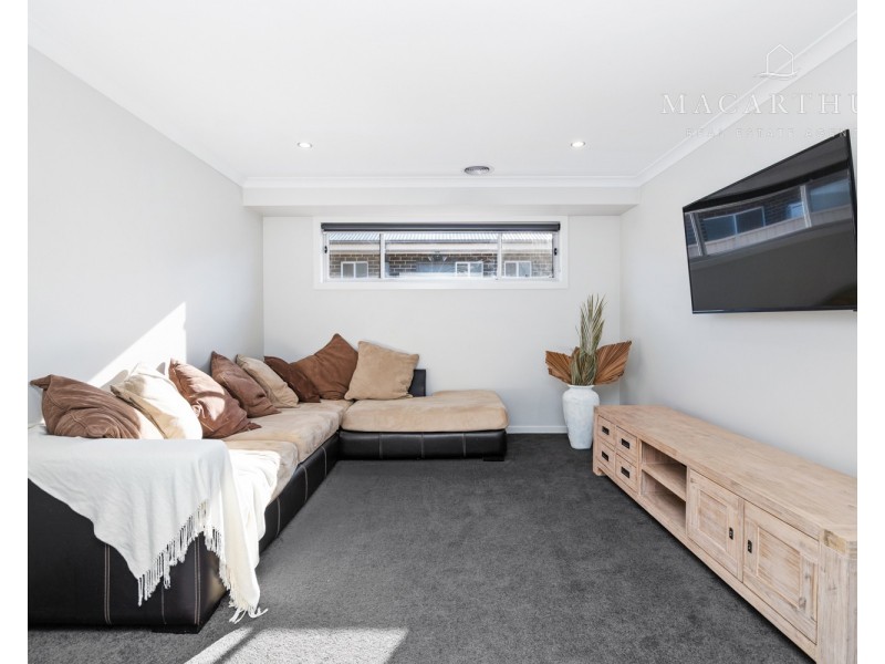 4 Paradise Drive, Gobbagombalin NSW 2650