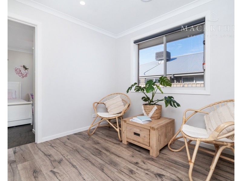 4 Paradise Drive, Gobbagombalin NSW 2650