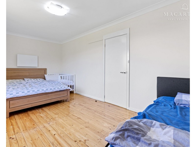 4 Margaret Avenue, Mount Austin NSW 2650