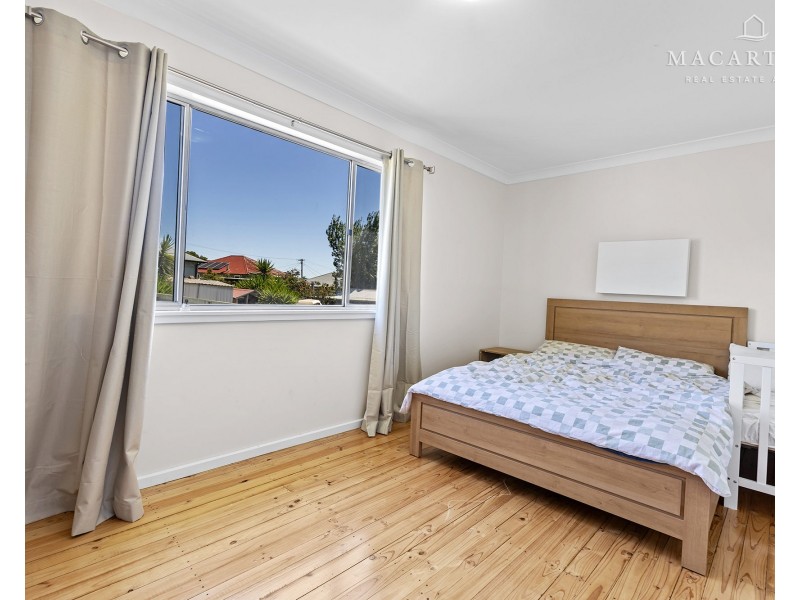 4 Margaret Avenue, Mount Austin NSW 2650