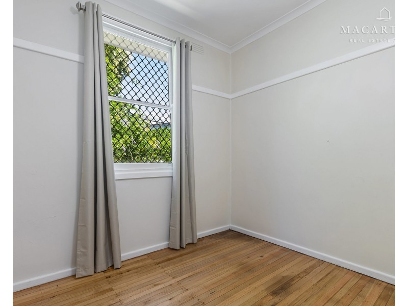 4 Margaret Avenue, Mount Austin NSW 2650