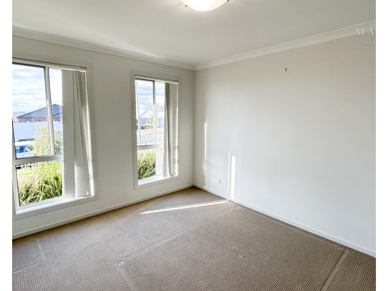 23 Hazelwood Drive, Forest Hill NSW 2651