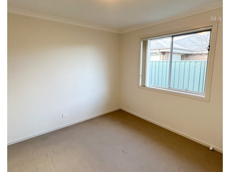 23 Hazelwood Drive, Forest Hill NSW 2651