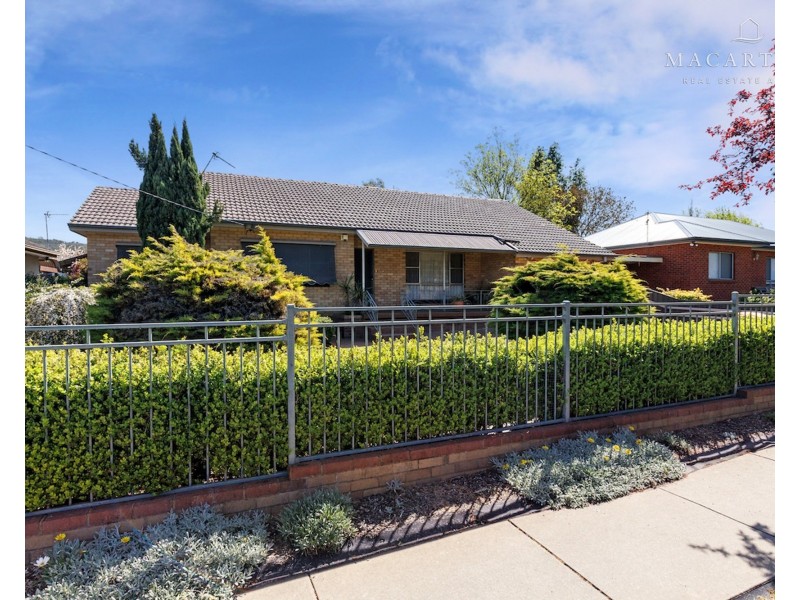 20 Boronia Street, Kooringal NSW 2650
