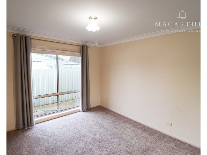 4/34 Lonergan Place, East Wagga Wagga NSW 2650