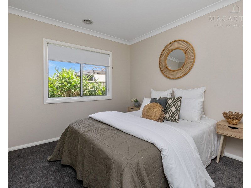 3/5 Carinya Street, Glenfield Park NSW 2650