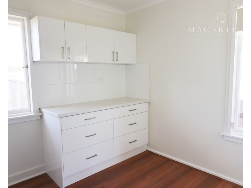 41 Chifley Crescent, Kooringal NSW 2650