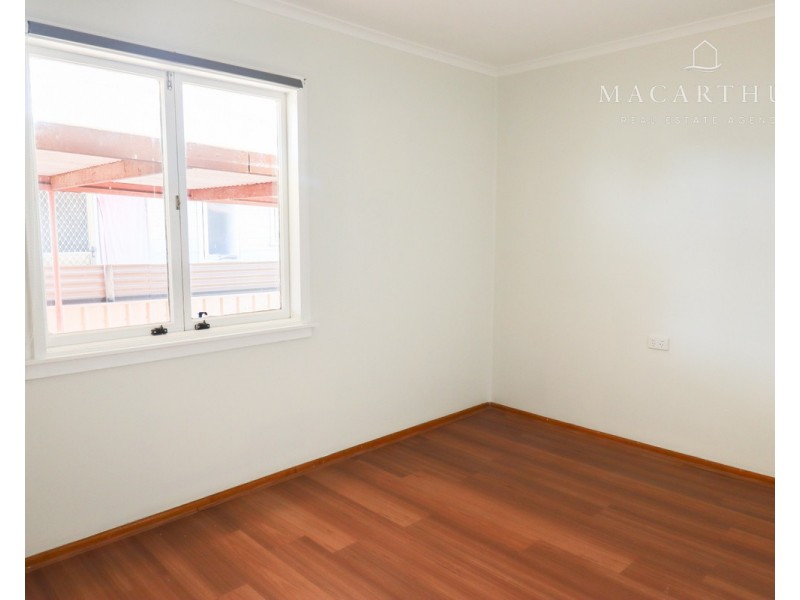 41 Chifley Crescent, Kooringal NSW 2650