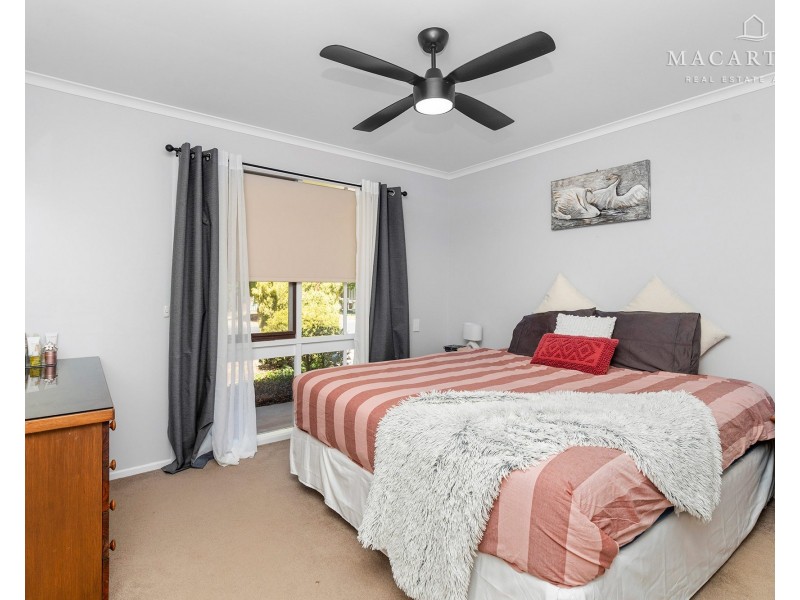 1 Naretha Street, Glenfield Park NSW 2650