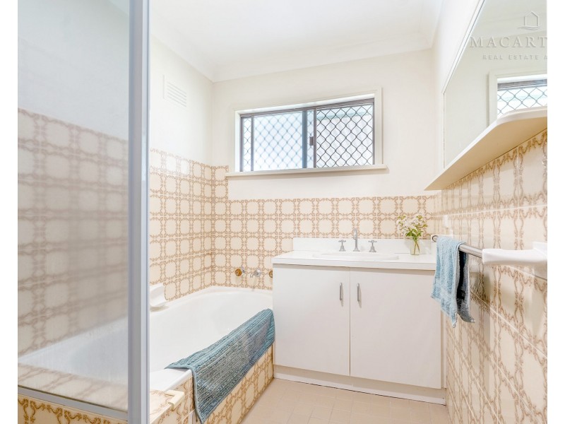 20 Veale Street, Ashmont NSW 2650
