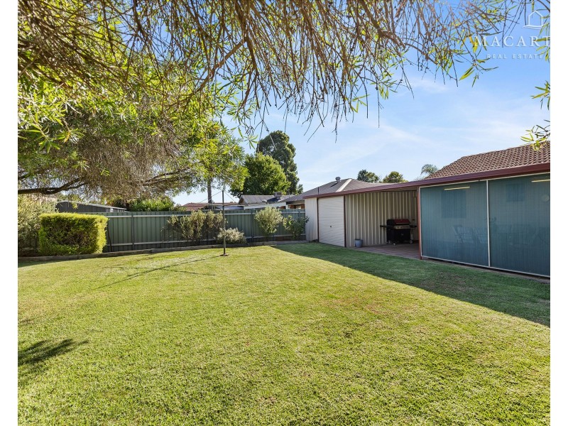 64 Vincent Road, Lake Albert NSW 2650