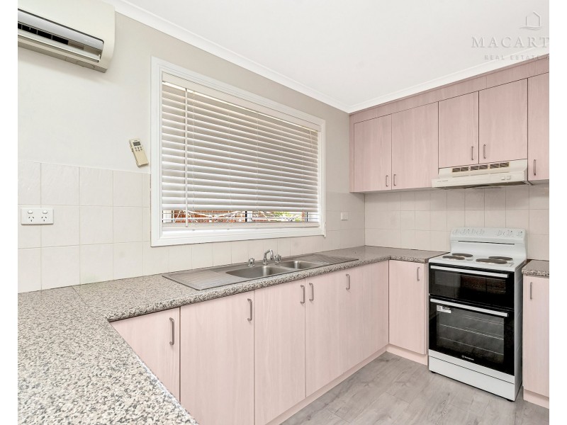 1/42 Lamilla Street, Glenfield Park NSW 2650