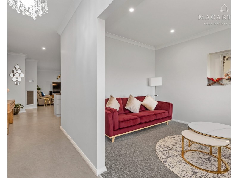 76 Coppabella Drive, Gobbagombalin NSW 2650