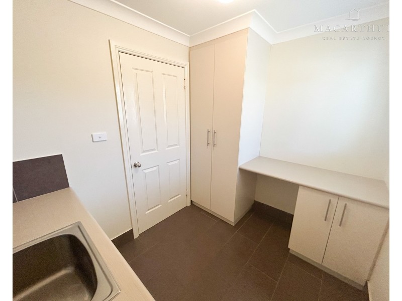 13 Ulandra Place, Estella NSW 2650