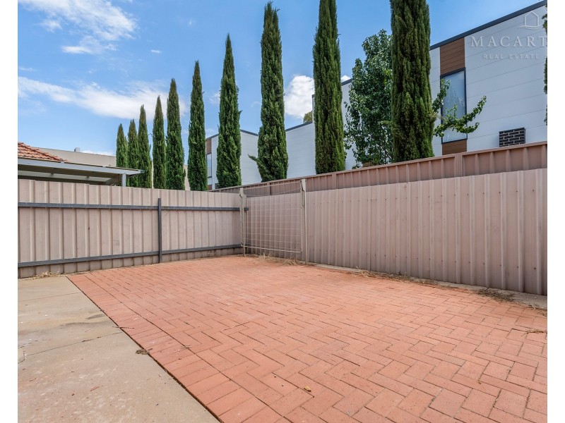 25/11-13 Crampton Street, Wagga Wagga NSW 2650