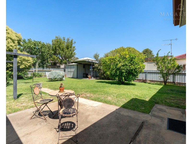 163 Bourke Street, Mount Austin NSW 2650