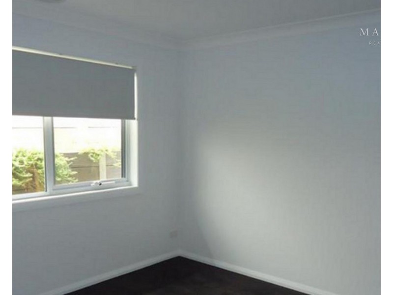 26 Brownlow Drive, Bourkelands NSW 2650