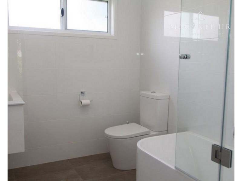 38 Lindsay Street, Turvey Park NSW 2650