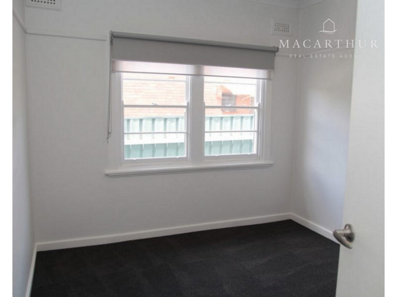 38 Lindsay Street, Turvey Park NSW 2650